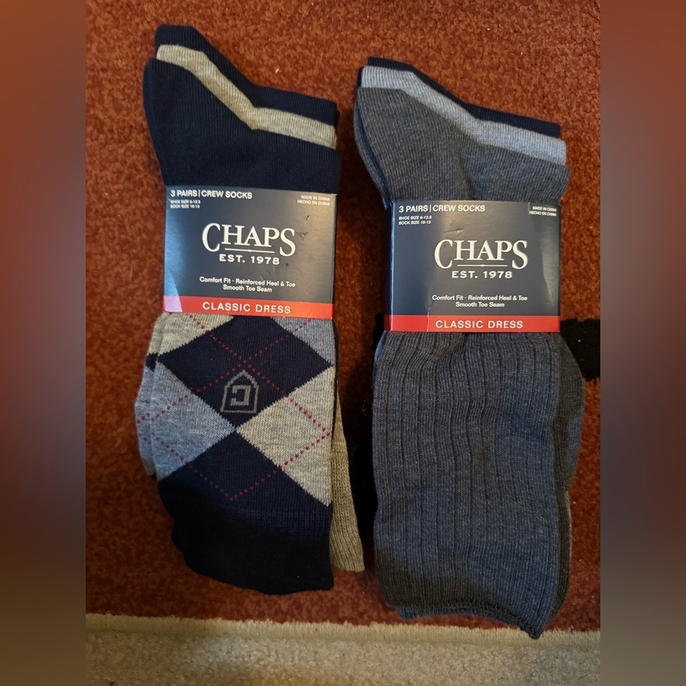 Chaps Classic Dress Argyle Crew Socks &
Ribbed Crew Socks 3 Pack Each Blue
